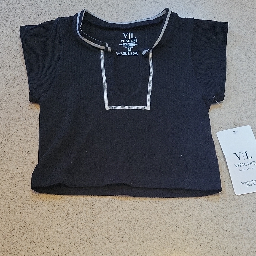 Vital Life Black Crop ActiveWear Top for Women Size M Nwt